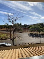 Sobrado - Px JK 5 quartos e 3 suites