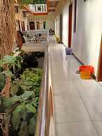 Nadamax Solo Guest House