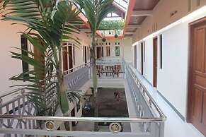 Nadamax Solo Guest House