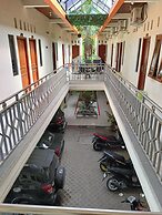 Nadamax Solo Guest House