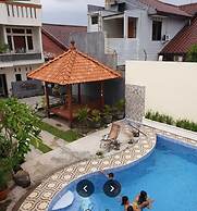 Nadamax Solo Guest House