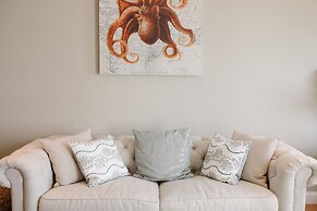 The Rock House Hotel