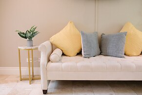 The Rock House Hotel