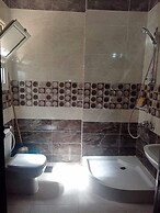 Al makramia compound