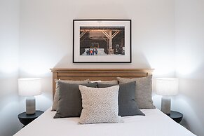 Farwell's Spike by Revelstoke Vacations