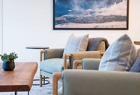 Farwell's Spike by Revelstoke Vacations