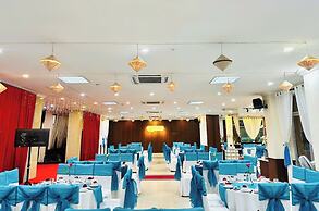 KHACH SAN HUNG VUONG