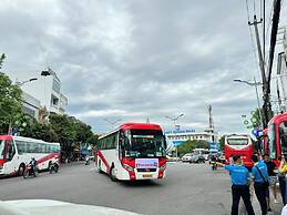 KHACH SAN HUNG VUONG