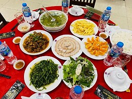 KHACH SAN HUNG VUONG