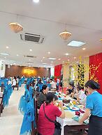 KHACH SAN HUNG VUONG