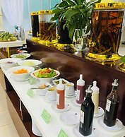 KHACH SAN HUNG VUONG