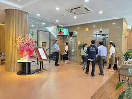 KHACH SAN HUNG VUONG