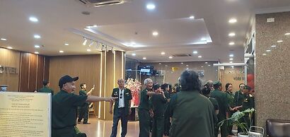 KHACH SAN HUNG VUONG