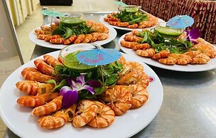 KHACH SAN HUNG VUONG