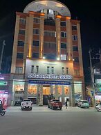 KHACH SAN HUNG VUONG