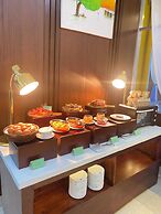 KHACH SAN HUNG VUONG