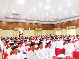 KHACH SAN HUNG VUONG