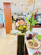 KHACH SAN HUNG VUONG