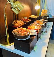 KHACH SAN HUNG VUONG