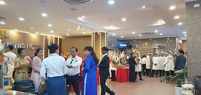 KHACH SAN HUNG VUONG