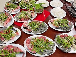 KHACH SAN HUNG VUONG