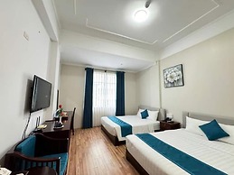 KHACH SAN HUNG VUONG