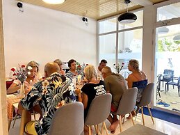 VIVA Beach & Spa MALDIVES