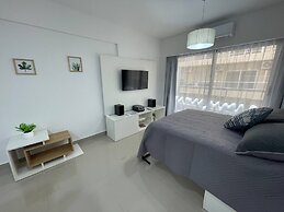 Stylish Central Accommodation in Buenos Aires- Explore History and Com