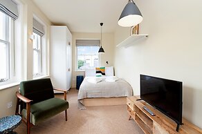 Stylish Studio in Popular Primrose Hill