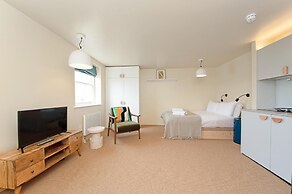 Bright Studio on Regent s Park Road