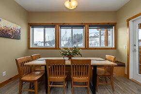 The Super Condo by Simply Kimberley