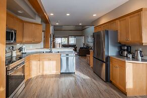 The Super Condo by Simply Kimberley