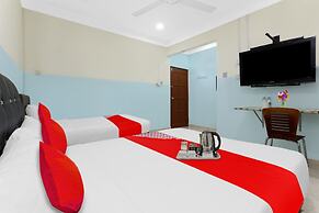 OYO 90873 Travellers Inn
