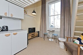 Smart Mezzanine Studio in Leafy Primrose Hill