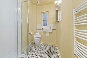 Spacious Studio Near Leafy Primrose Hill