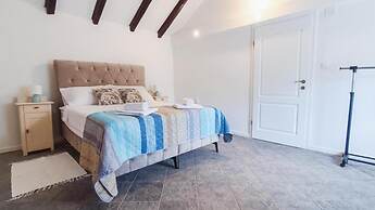 Didini Dvori in Kru evo