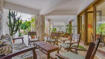 House With Private Pool and Garden 4 min to Beach