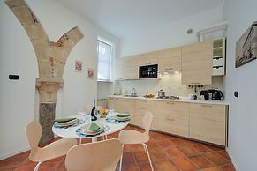 Il Nido Del Cigno Pied Dans L'eau