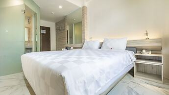 City of Aventus Hotel - Denpasar