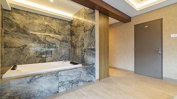 City of Aventus Hotel - Denpasar