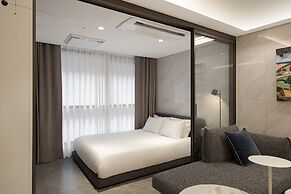 Le Collective Gangnam SAC ROIUM