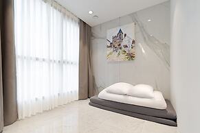 Le Collective Gangnam SAC ROIUM