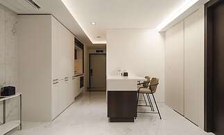 Le Collective Gangnam SAC ROIUM