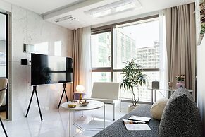 Le Collective Gangnam SAC ROIUM