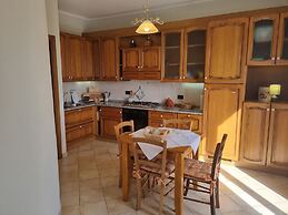 La Vigna di Ranco Ltd Num3353