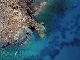 Semeli Coast Mykonos, Curio Collection by Hilton