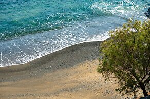 Semeli Coast Mykonos, Curio Collection by Hilton