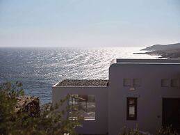 Semeli Coast Mykonos, Curio Collection by Hilton