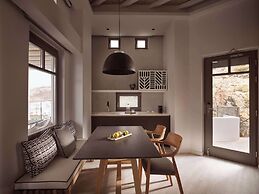 Semeli Coast Mykonos, Curio Collection by Hilton