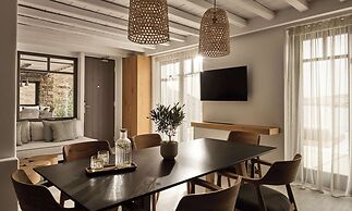 Semeli Coast Mykonos, Curio Collection by Hilton